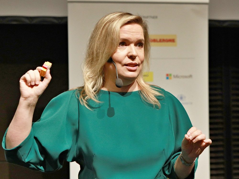 Adriana Jahňáková presenting at Equal Pay Day 2022.